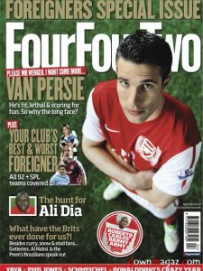 FourFourTwo UK - April 2012