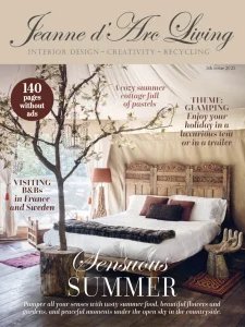 Jeanne d'Arc Living - Is. 5 2025