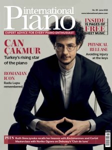 International Piano - 06.2022
